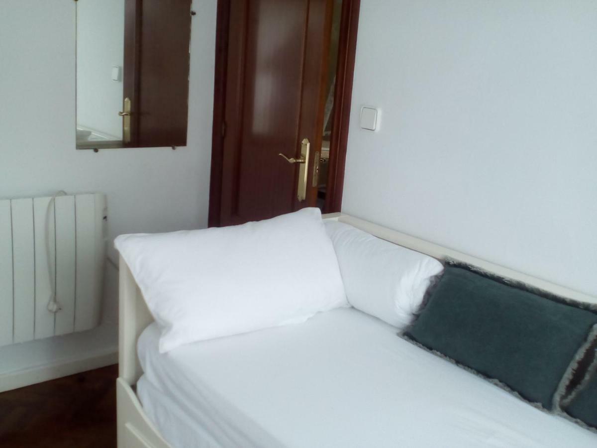 Precioso, Luminoso Y Comodo Appartement Castro Urdiales Buitenkant foto